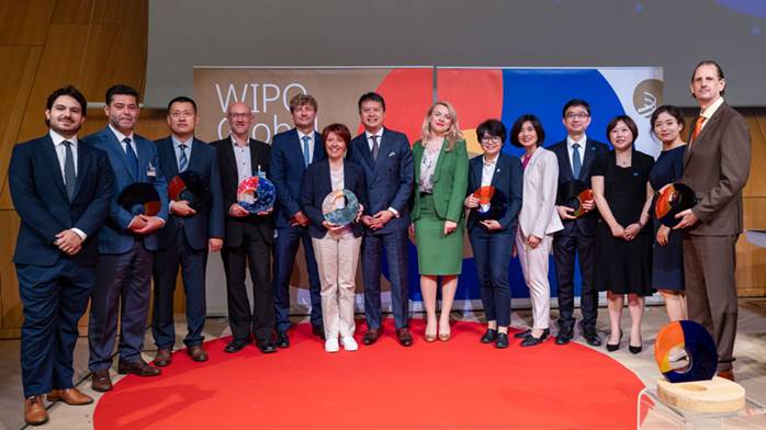 https://www.wipo.int/export/sites/www/shared/pics/global_awards_ceremony20230711-845.jpg
